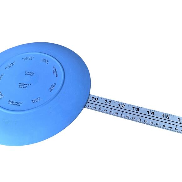 Vintage Wedgwood Blue Jasperware Christmas Plate 1969–1978 Tenth Anniversary - Picture 7 of 7